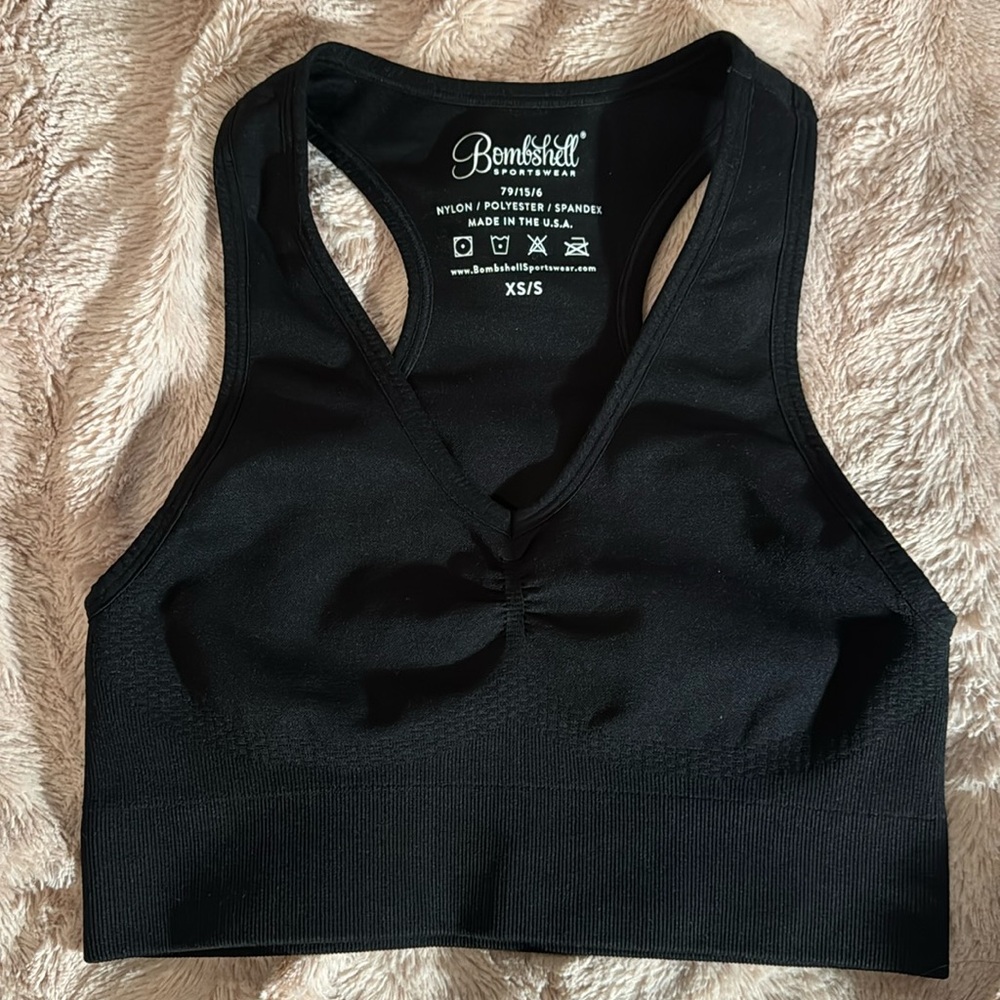 NWOT XS/S bombshell sportwear bra